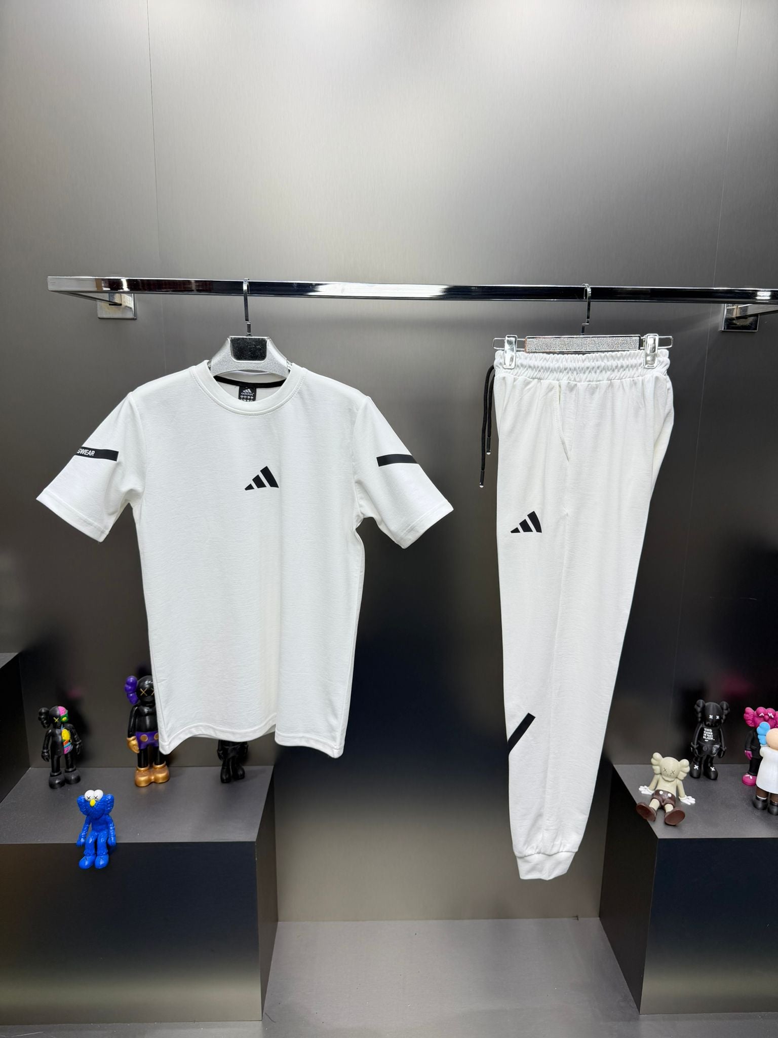 Adidas Beyaz İthal Yazlık Eşofman Takımı