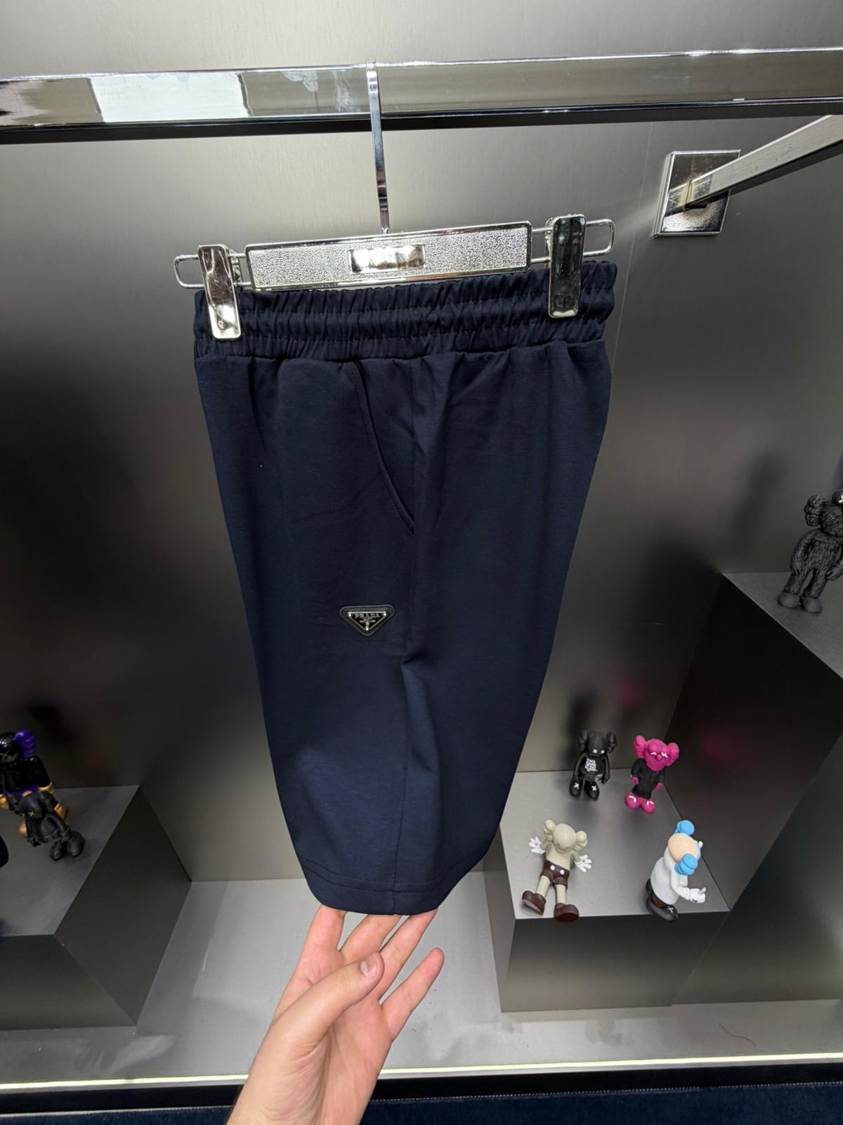 Prada Lacivert İthal Şortlu Eşofman Takımı