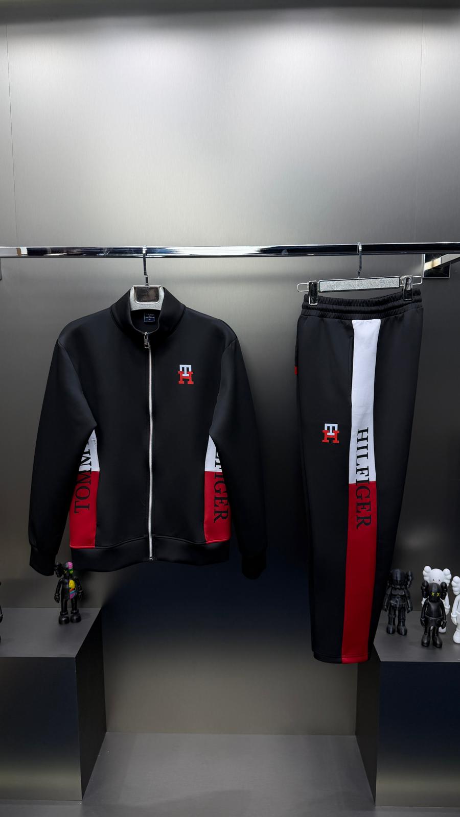 Tommy Hilfiger Siyah İthal Eşofman Takımı