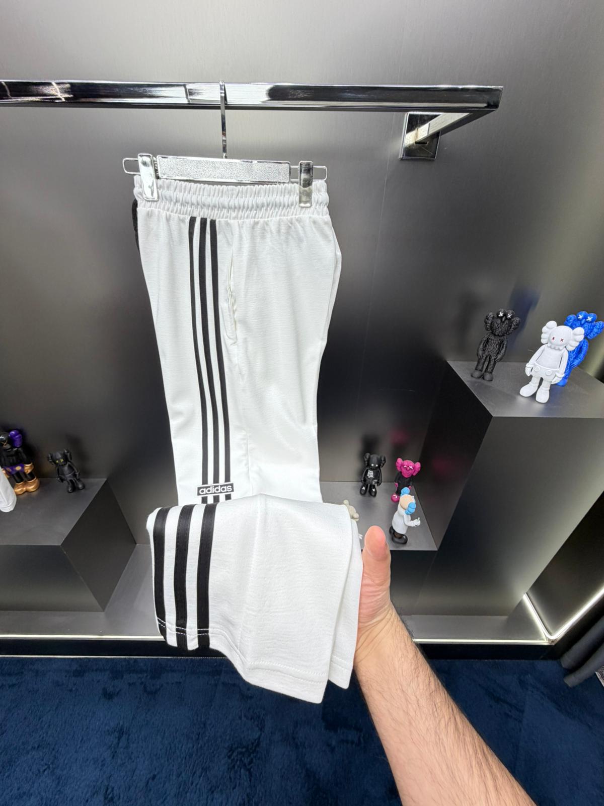 Adidas Brand Beyaz İthal Yazlık Eşofman Takımı