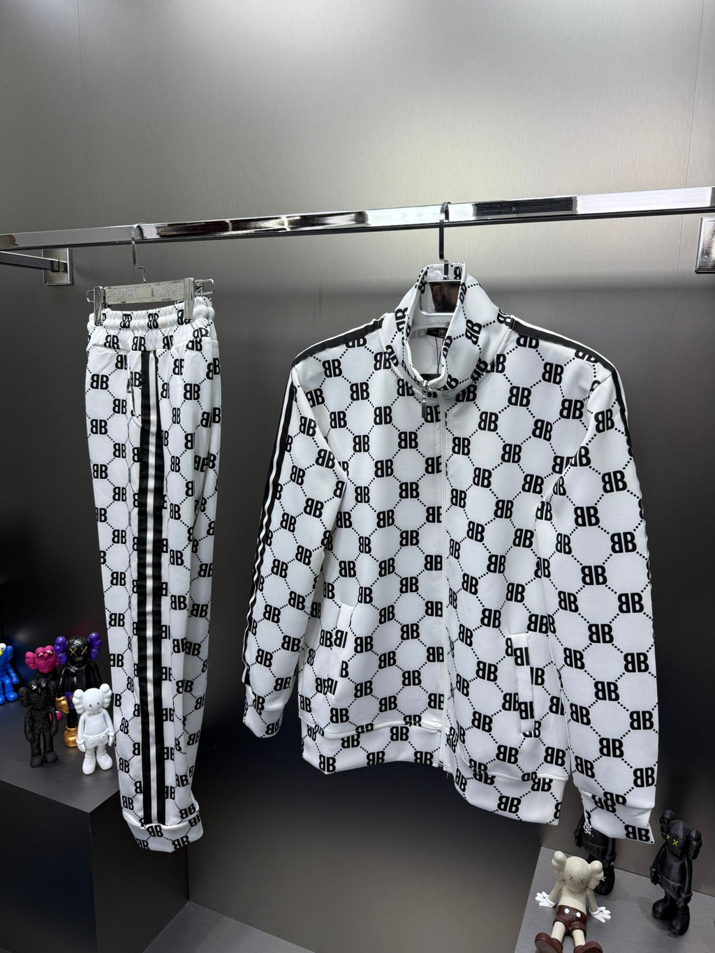 Balenc!aga Monogram Beyaz İthal Eşofman Takım
