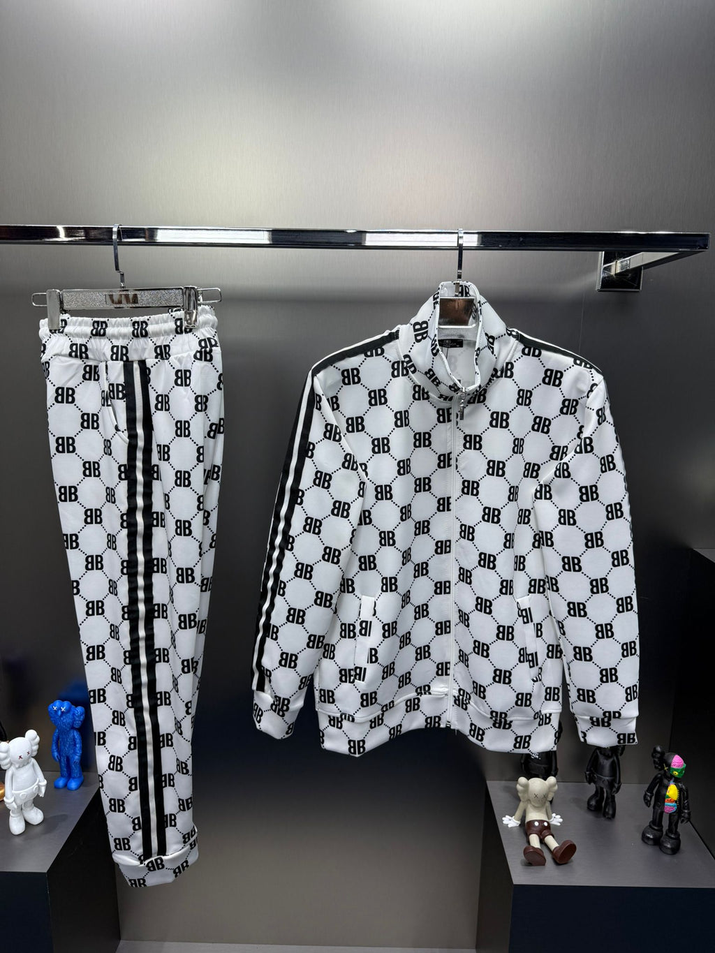 Balenc!aga Monogram Beyaz İthal Eşofman Takım