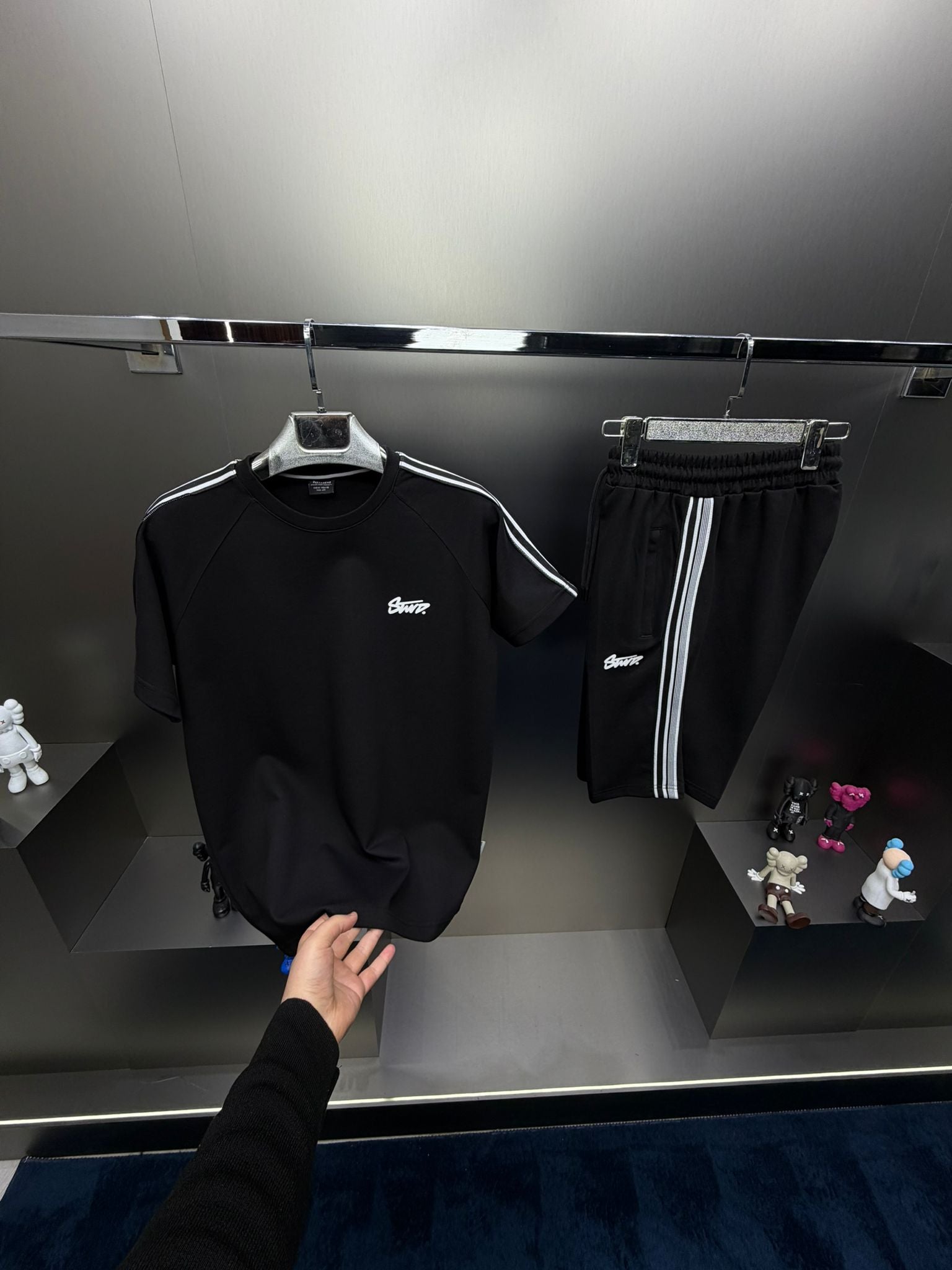 Pull & Bear Siyah İthal Şortlu Eşofman Takımı