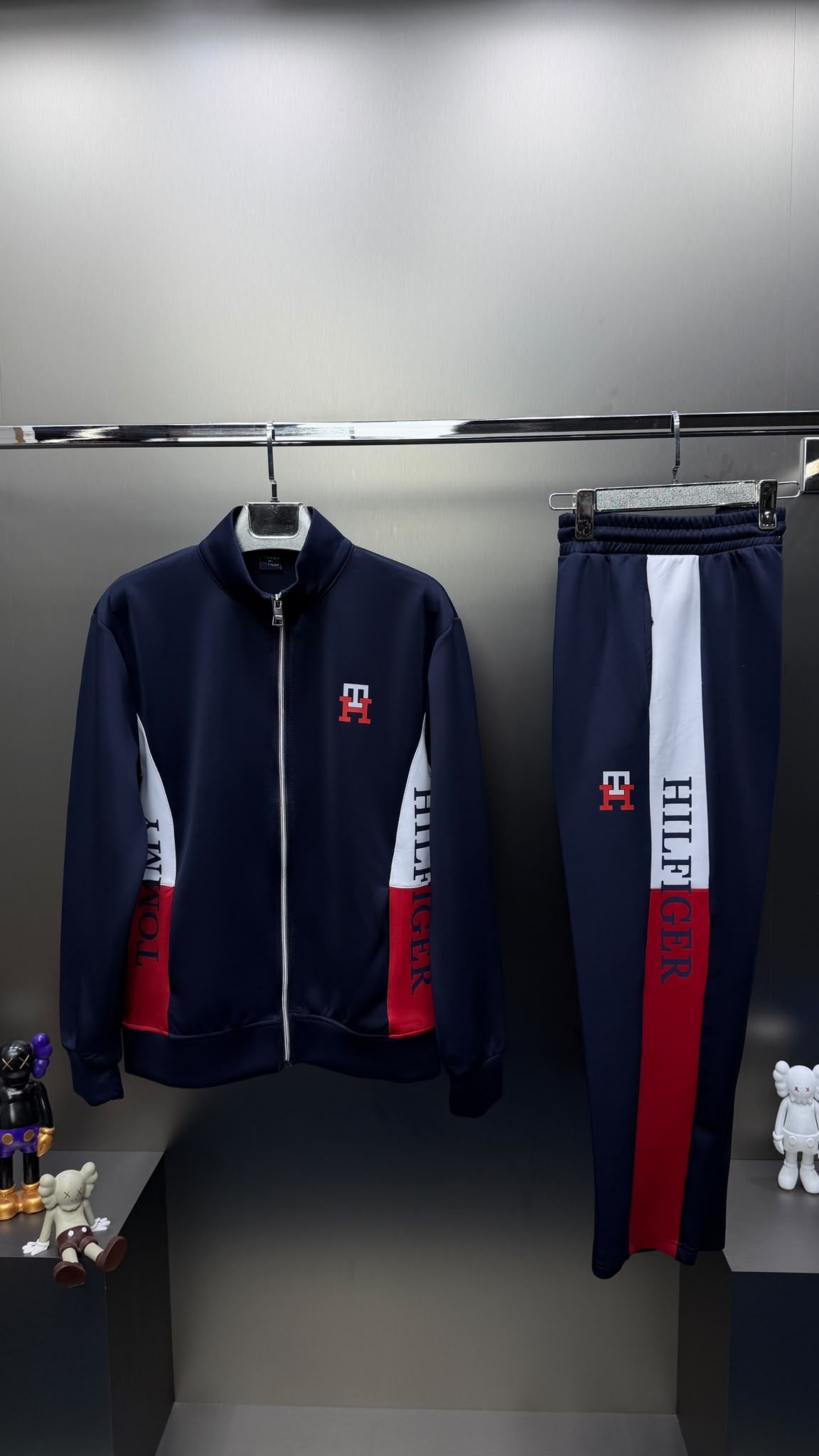 Tommy Hilfiger Lacivert İthal Eşofman Takımı