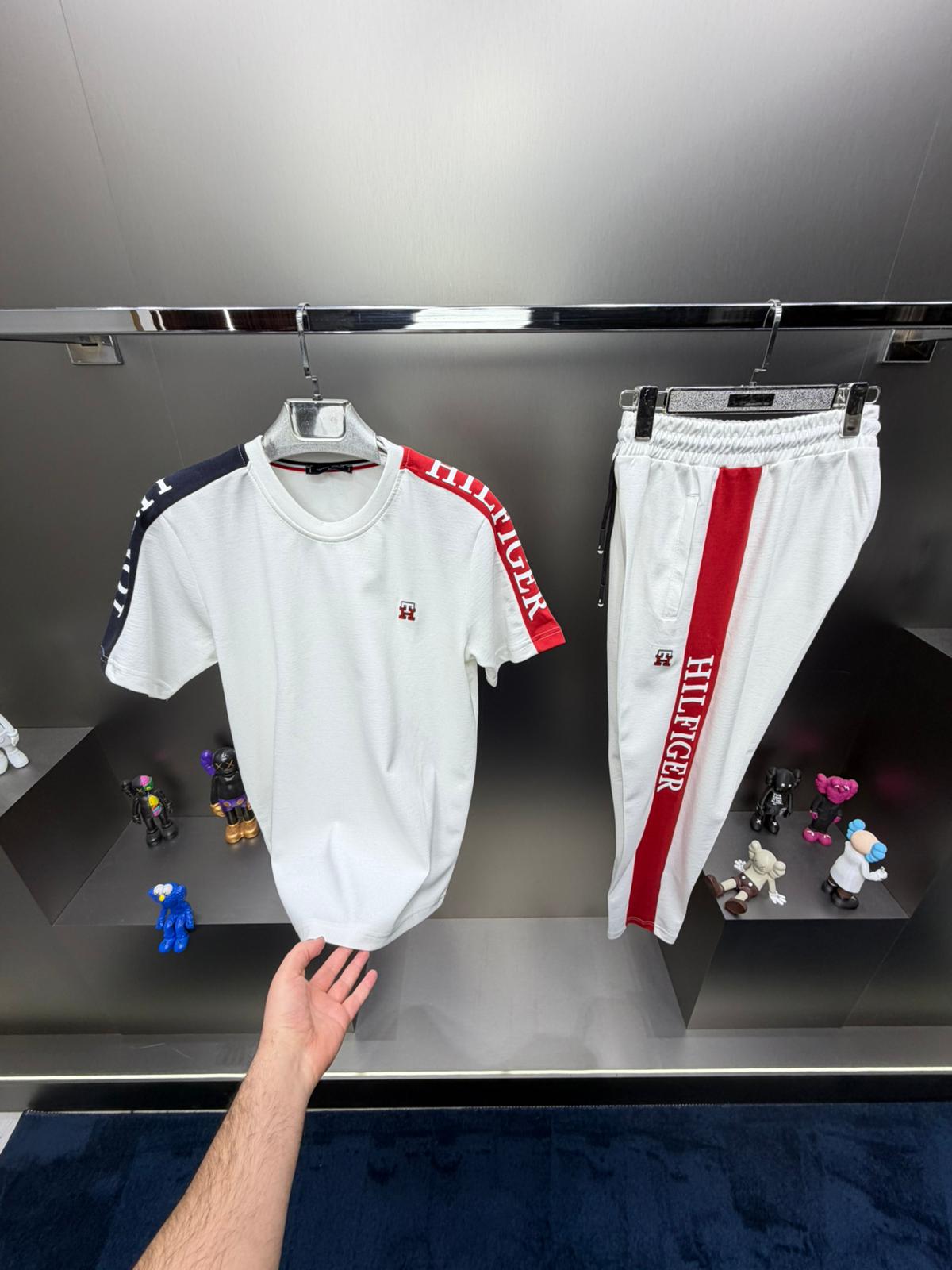 Tommy Hilfiger Beyaz İthal Yazlık Eşofman Takımı