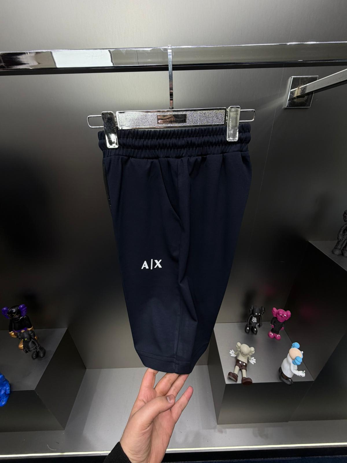 Armani Exchange Lacivert İthal Şortlu Eşofman Takımı