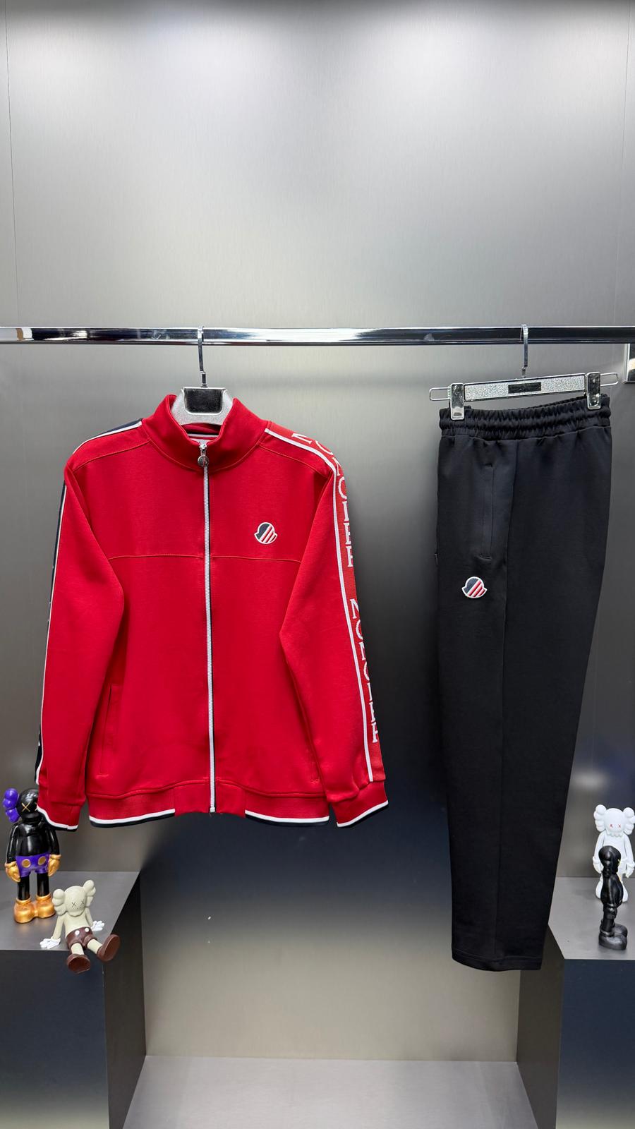 Moncler Kırmızı Siyah Eşofman Takım