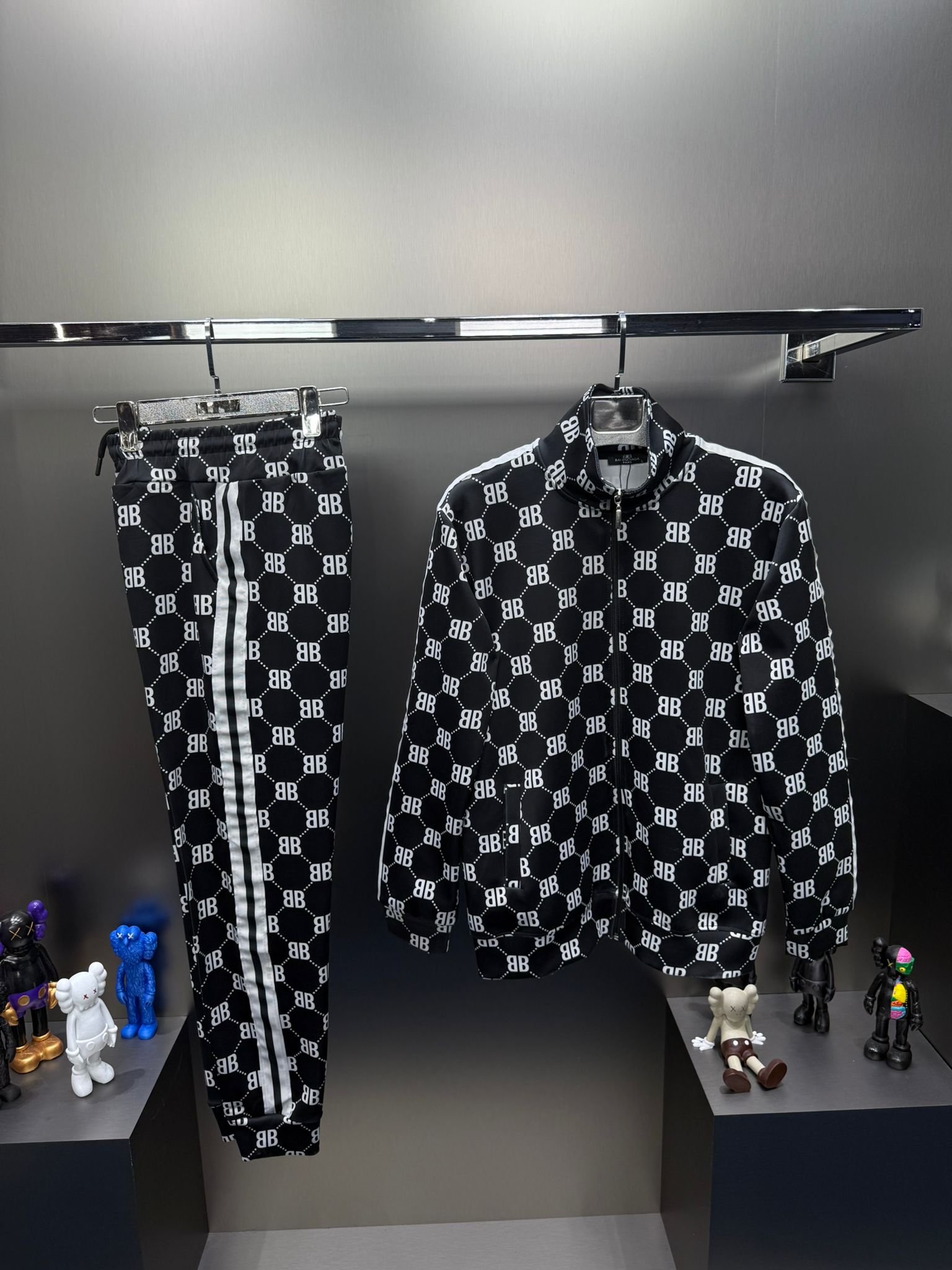 Balenc!aga Monogram Siyah İthal Eşofman Takım