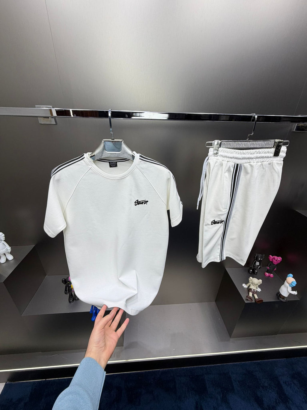 Pull & Bear Beyaz İthal Şortlu Eşofman Takımı